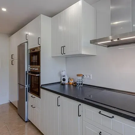 Beautiful With Sea Views *