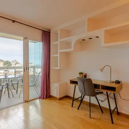 Beautiful With Sea Views Benalmádena