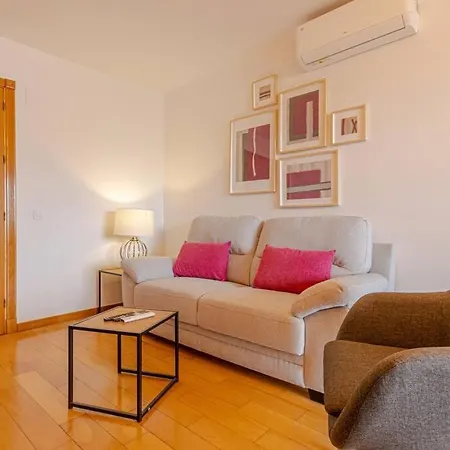 Beautiful With Sea Views *