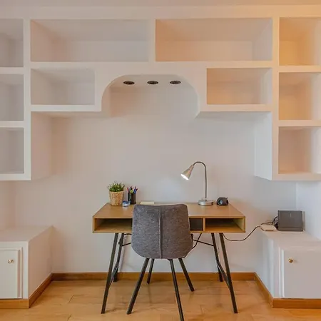 Apartment Beautiful With Sea Views