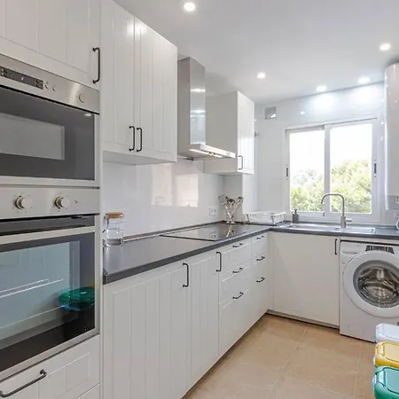 Apartment Beautiful With Sea Views *